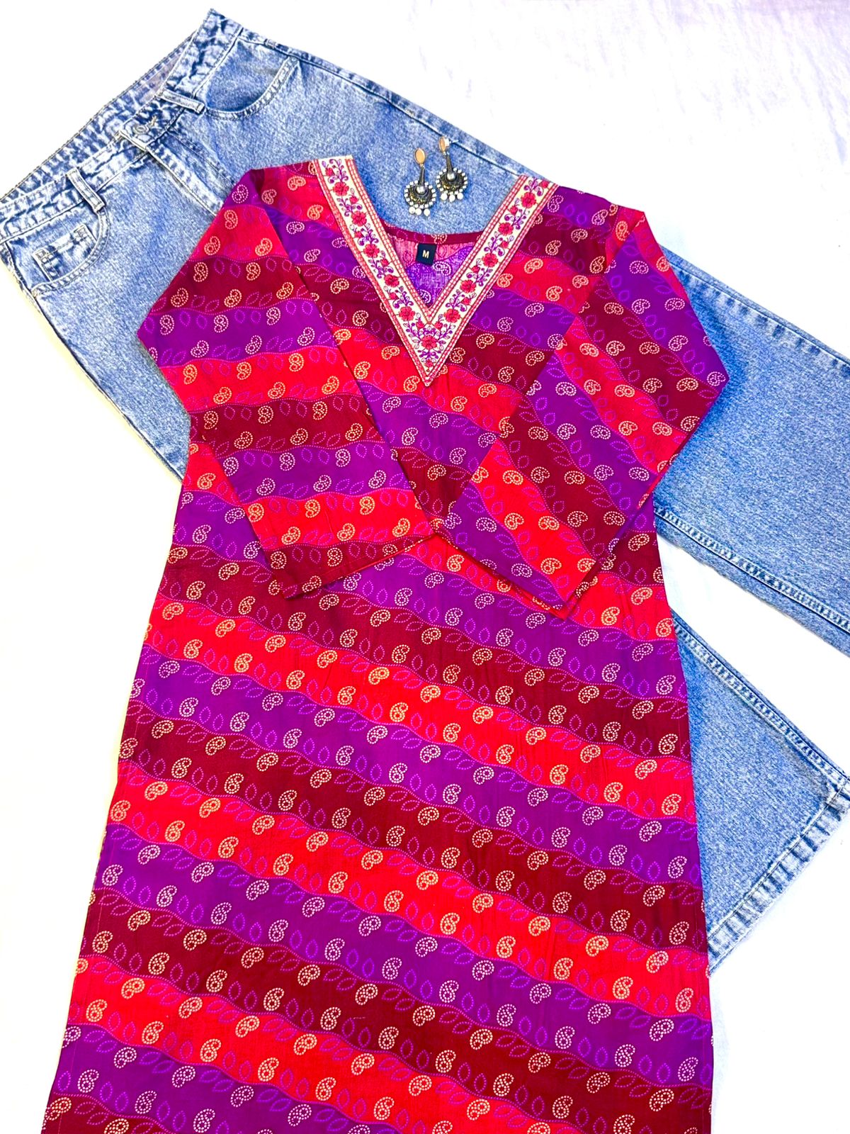 Vibrant Veena Bandhani Kurti