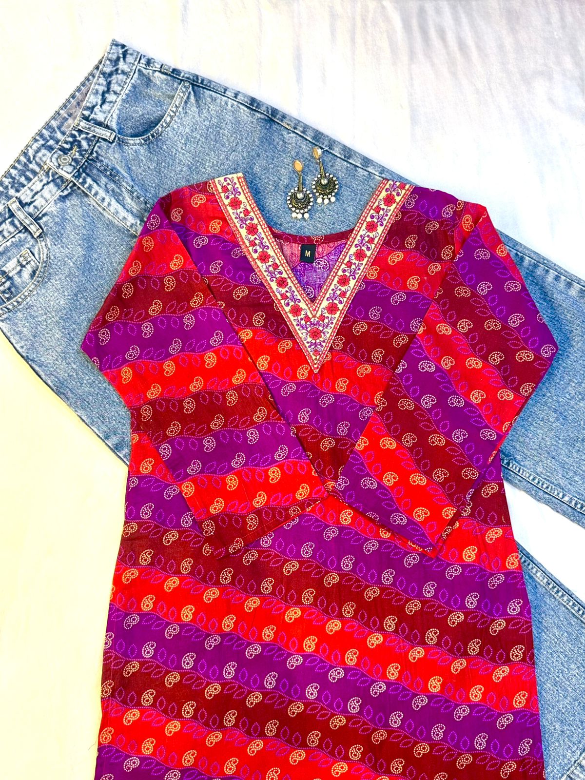 Vibrant Veena Bandhani Kurti