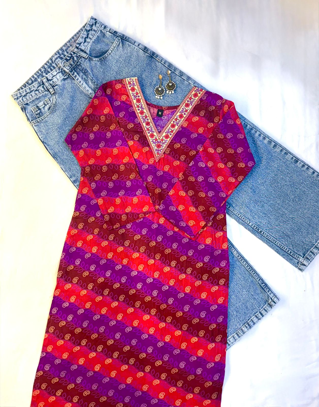 Vibrant Veena Bandhani Kurti