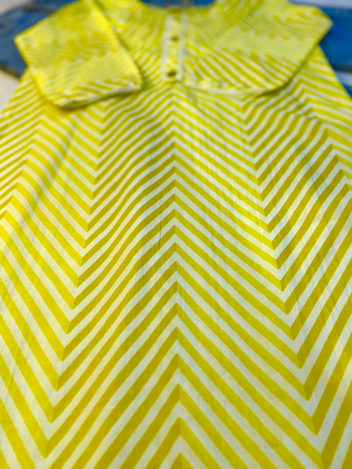 Lemon Glow Laheriya Cotton Kurti