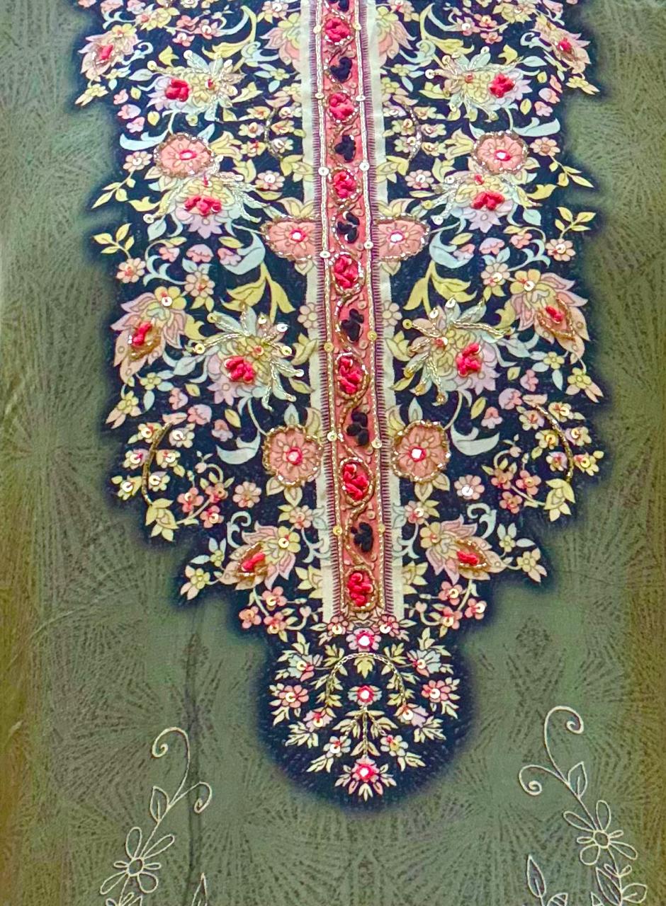 Crepe Silk Luxe Pakistani Suit